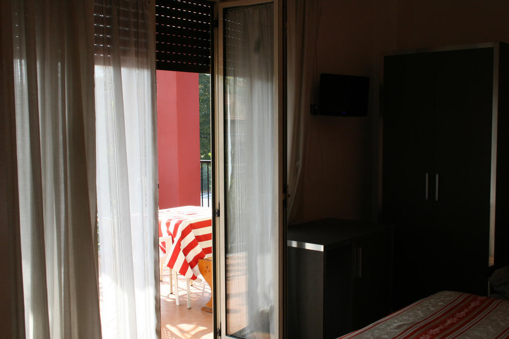 Hotel Renato Sesto San Giovanni Zimmer foto