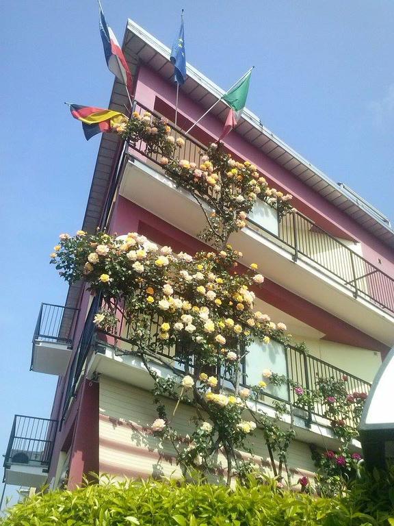 Hotel Renato Sesto San Giovanni Exterior foto
